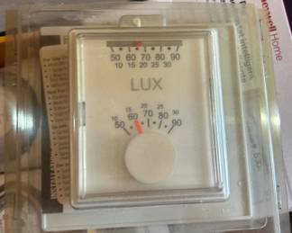 Lux Thermostat