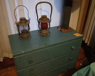 Vintage NYCS Railroad lanterns
Chest of drawers