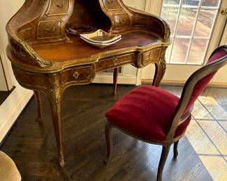 19th Century Ladies Desk in Marquetry and Gilt Bronze