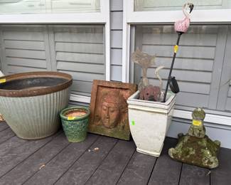 Garden decor