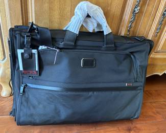 NEW TUMI Luggage ~