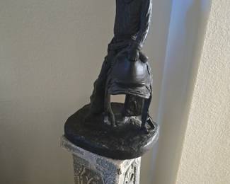 Bronze Cowboy statue