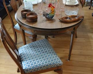 Dining Table with Three Leaves/ Set Six Chairs