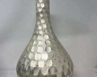 Lot # : 493 - Arteriors Contract vase
