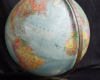 Lot # : 719 - Mid century world globe
