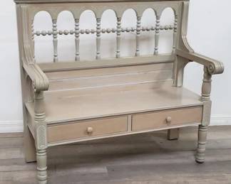 Lot # : 800 - 2-drawer storage bench
