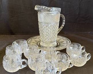 Lot # : 313z - Vintage crystal pitcher & cups
