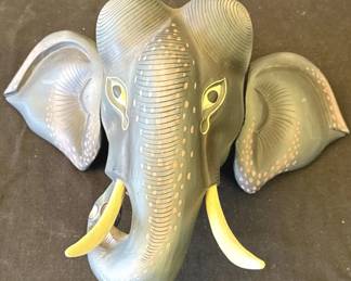 Lot # : 180z - VTG carved wood Sri Lanka elephant wall decor
