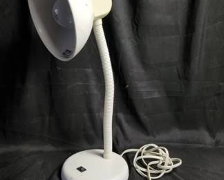 Lot # : 453 - Modern desk lamp
