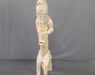 Lot # : 699 - Antique African carved wood tribal sculpture
