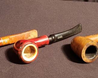 Lot # : 554 - Two briar wood and 1 exotic wood tobacco pipes
