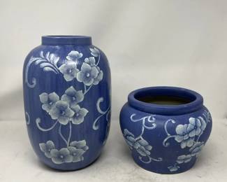 Lot # : 497 - Hand painted ceramic pots

