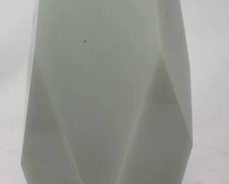 Lot # : 349 - Peking glass vase by Robert Kuo
