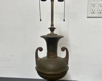 Lot # : 454 - Vintage brass urn lamp on a marble base
