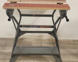 Lot # : 486 - Folding Black & Decker Workmate table
