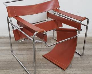 Lot # : 20 - Wassily-style chrome & leather arm chair, as is
