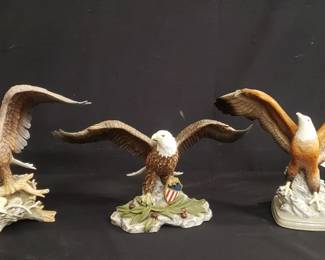 Lot # : 354 - Group of porcelain eagle statues
