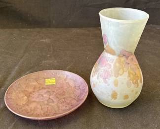 Lot # : 355z - Vintage Jerusalem plate & glass vase
