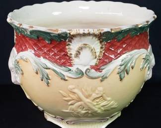 Lot # : 716 - Vintage ceramic planter pot, as is
