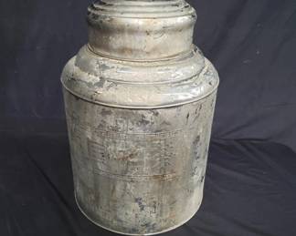 Lot # : 84 - Large Asian steel canister
