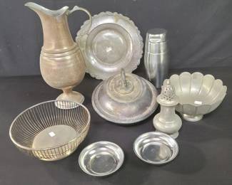Lot # : 347 - Box of silver plate bowls, copper pitcher, etc.

