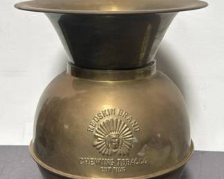 Lot # : 415 - Vintage Redskin Brand spittoon
