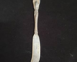 Lot # : 297 - Alvin Chateau Rose sterling silver butter knife
