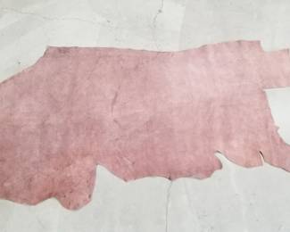 Lot # : 567 - Leather hide
