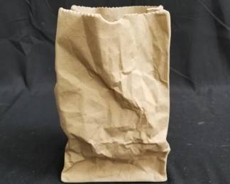 Lot # : 66 - Vintage Ceramic Illusions ceramic paper bag
