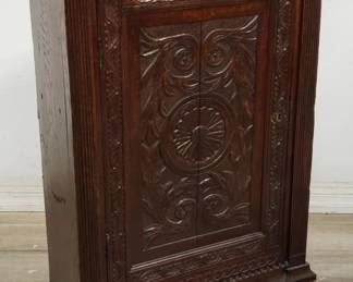 Lot # : 125 - Antique carved oak cabinet
