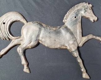 Lot # : 298 - Vintage cast iron horse wall decoration
