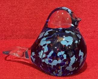 Lot # : 629v - Art glass bird paperweight
