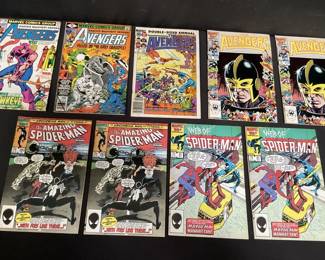 Lot # : 389 - Group of The Avengers and The Amazing Spider-Man

