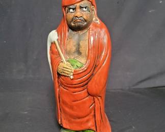Lot # : 137 - Vintage Japanese porcelain statue of Bodhidarma

