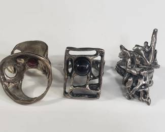 Lot # : 544 - 3 Sterling silver rings
