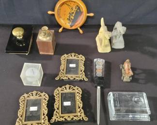 Lot # : 312 - Box of miscellaneous – picture frames, Baccarat
