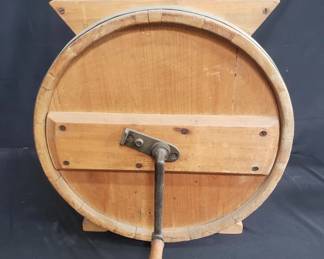 Lot # : 358 - Vintage R.C.W. wood cylinder butter churn
