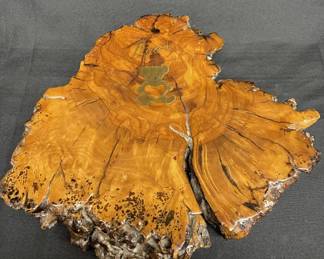 Lot # : 470v - Vintage burl wood trinket box
