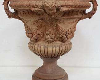 Lot # : 546 - 2-piece terracotta Italian planter
