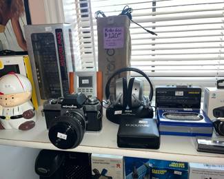 MINOLTA XE-5 CAMERA, RCA WIRELESS HEADPHONES, AUDIO TECHNICA MISTER DISC
