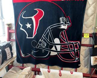 Large Texans throw