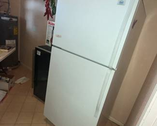 NICE ROPER 2dr FRIDGE