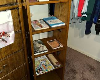 PEGGED MISSION OAK SHELF