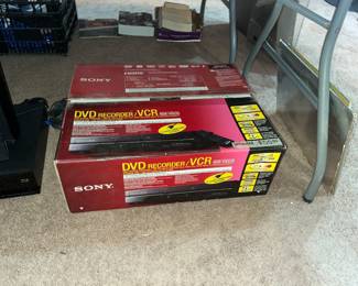 SONY DVD / VHS RECORDER