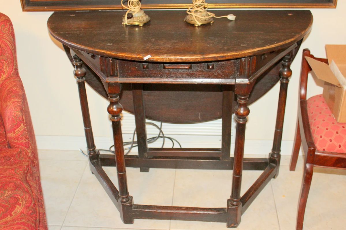 Jacobean Gateleg Table