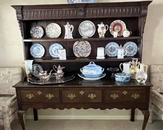 Large Antique Welsh Dresser Detailed Carving