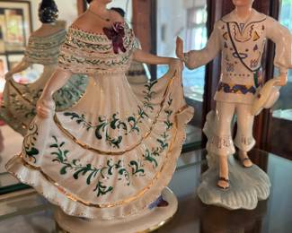 Victorian Porcelain Couple