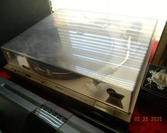 Panasonic turntable