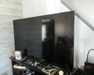 70" Samsung TV