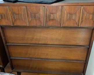 MCM bedroom set in great condition